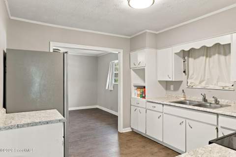 4336 Albany Avenue, Waycross GA - photo 12 of 35