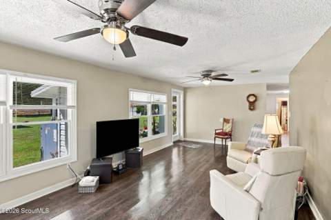 3027 Albany Avenue, Waycross GA - photo 12 of 41