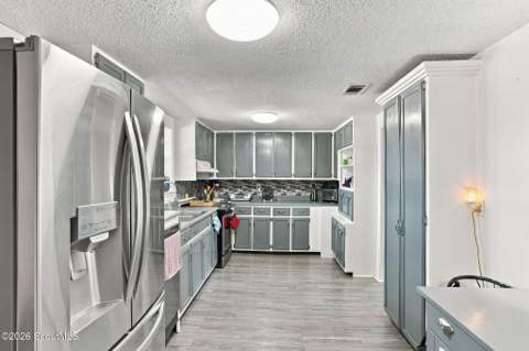 3027 Albany Avenue, Waycross GA - photo 14 of 41