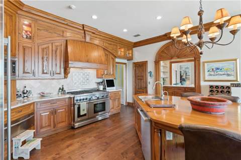 128 Hampton Point Drive, St. Simons Island GA - photo 18 of 76