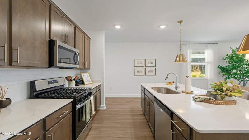 4 bedroom Single Family Residence at 242 Hammersmith Landing, Altama, Brunswick — photo 2