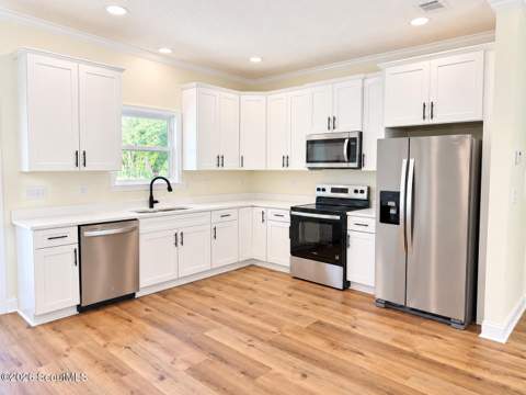 5518 W Railroad Avenue, Patterson GA - photo 7 of 28