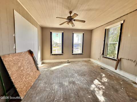 629 Remshart Street, Waycross GA - photo 6 of 31