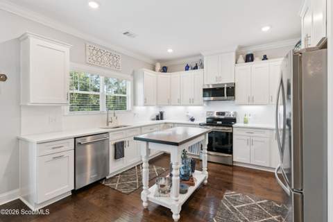 184 Belmont Circle, Brunswick GA - photo 13 of 46