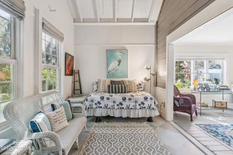 310 Second Street, Darien GA - photo 17 of 45