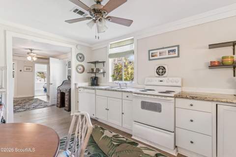 310 Second Street, Darien GA - photo 23 of 45