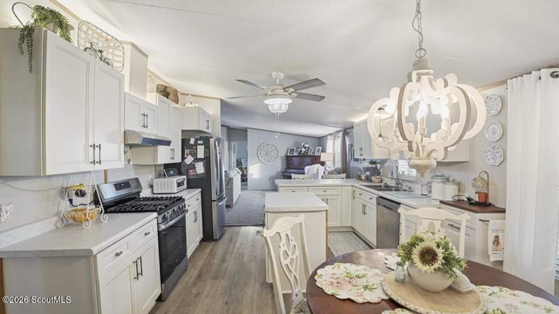 3 bedroom Mobile Home at 535 Walter Street, Odum, Odum — photo 3