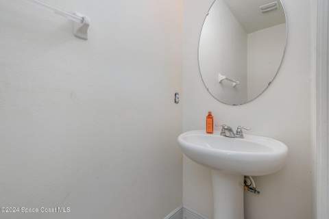 2675 Falcon Lane, Mims FL - photo 13 of 36