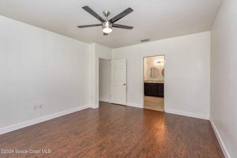 2675 Falcon Lane, Mims FL - photo 15 of 36