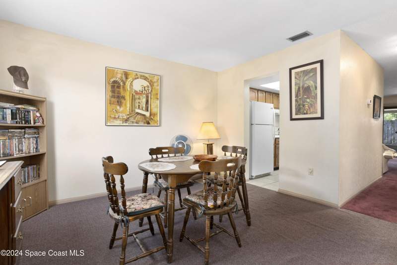 2 bedroom Townhouse at 4699 Sisson Road, Pinetree Gardens, Titusville — photo 5