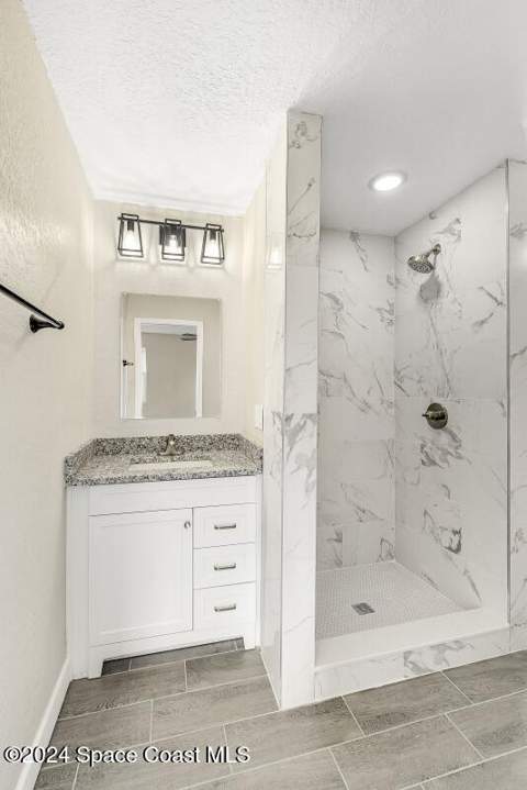 1041 Braddock Avenue, Palm Bay FL - photo 12 of 20