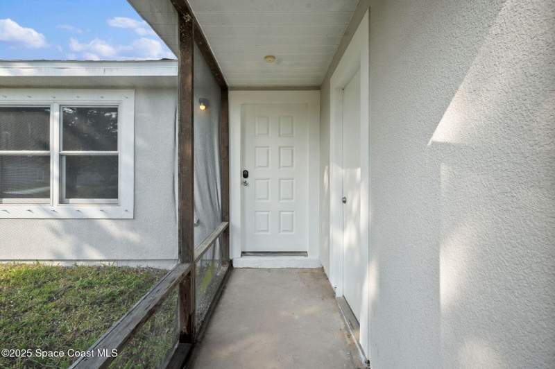 3 bedroom Single Family Residence at 1365 Defender Street, Port Malabar Unit 26, Palm Bay — photo 3