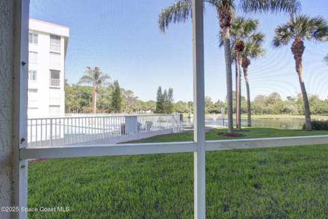 1420 Huntington Lane #2101, Rockledge FL - photo 6 of 38