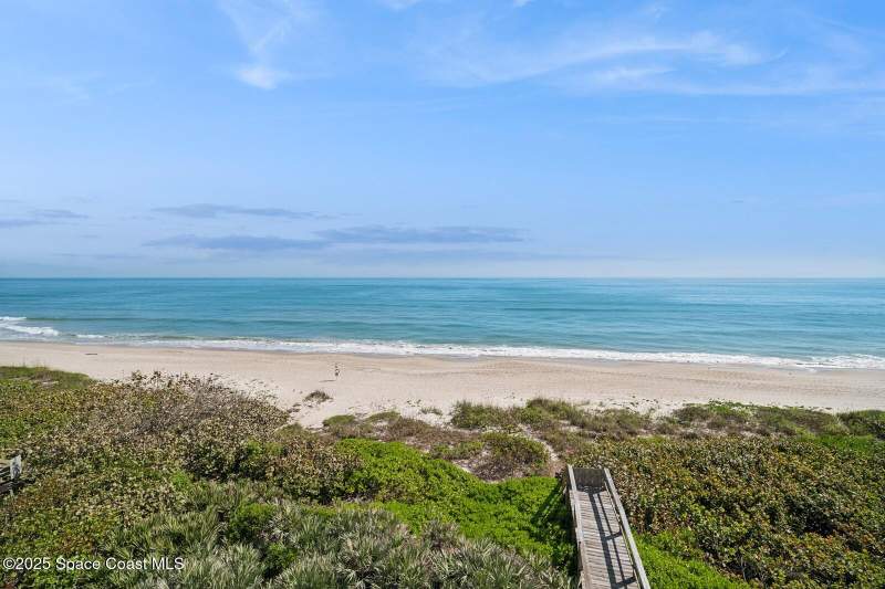 3 bedroom Condominium at 989 N Highway A1a #5, Sea Watch Towers, Indialantic — photo 2