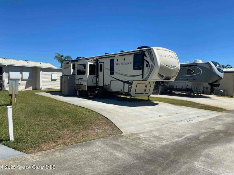 0 bedroom RV Community at 3042 Discovery Place #56, Willow Lakes Rv Resort, Titusville — photo 2