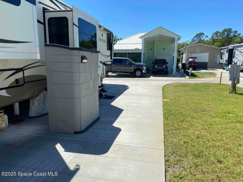 0 bedroom RV Community at 3042 Discovery Place #56, Willow Lakes Rv Resort, Titusville — photo 4
