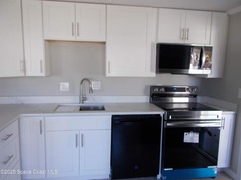 2 bedroom Manufactured Home at 619 Sea Gull Drive, Barefoot Bay Unit 2 Part 13, Barefoot Bay — photo 5
