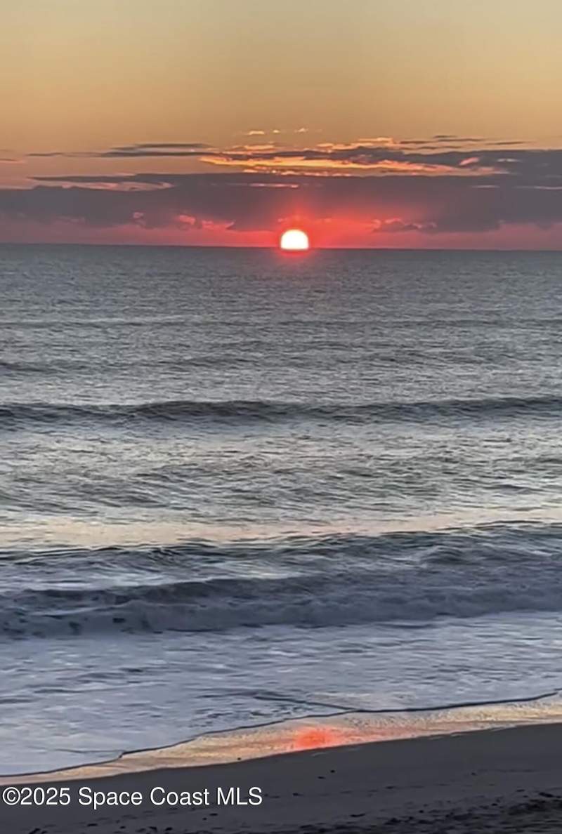 2 bedroom Condominium at 2711 S Highway A1a, Summerwind Condo, Melbourne Beach — photo 5