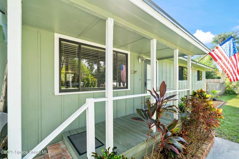 3 bedroom Single Family Residence at 9633 Honeysuckle Drive, Sebastian, Sebastian — photo 5