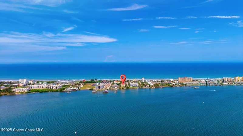 3 bedroom Condominium at 211 S 24th Street #202, Garden By The Sea Condominium, Cocoa Beach — photo 3