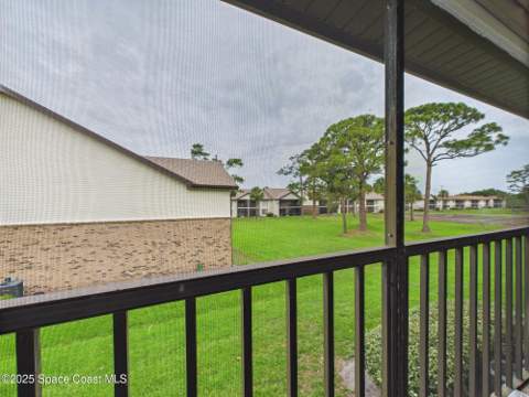 1515 Huntington Lane #924, Rockledge FL - photo 18 of 21