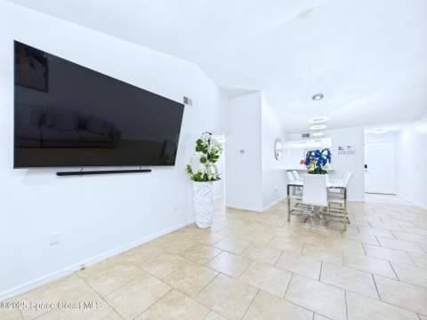 1515 Huntington Lane #924, Rockledge FL - photo 10 of 21