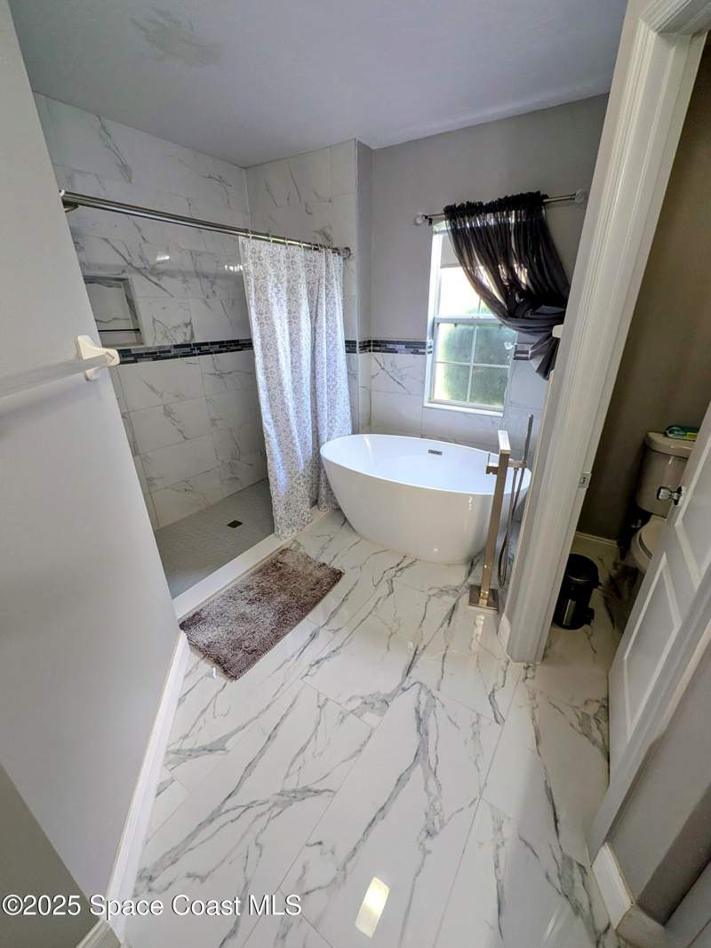3 bedroom Single Family Residence at 872 Ravenswood Street, Port Malabar Unit 22, Palm Bay — photo 5