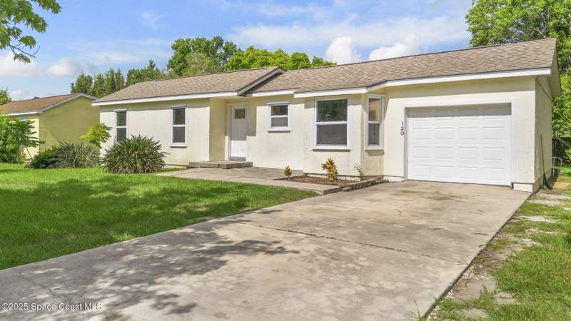 4 bedroom Single Family Residence at 120 Cascade Avenue, Port Malabar Unit 9, Palm Bay — photo 2