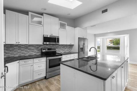 120 Cascade Avenue, Palm Bay FL - photo 10 of 40