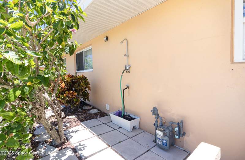1 bedroom Condominium at 714 Catalina Road #2, Cocoa Isles 8th Addn, Cocoa Beach — photo 2