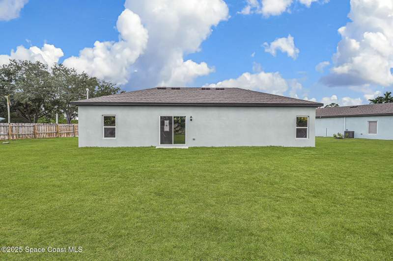 3 bedroom Single Family Residence at 1389 Giralda Circle, Port Malabar Unit 42, Palm Bay — photo 3