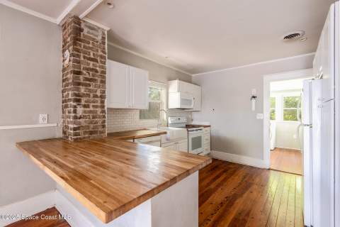 2013 Vernon Place, Melbourne FL - photo 13 of 14