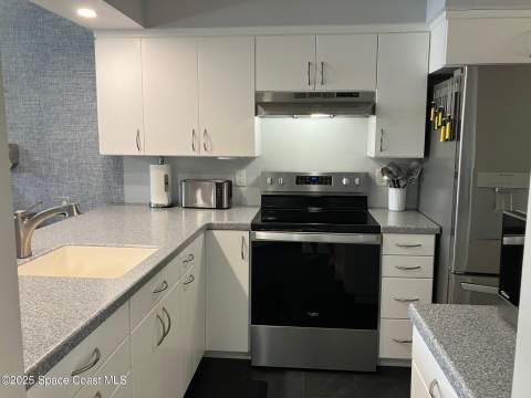 1420 Huntington Lane #2105, Rockledge FL - photo 7 of 24