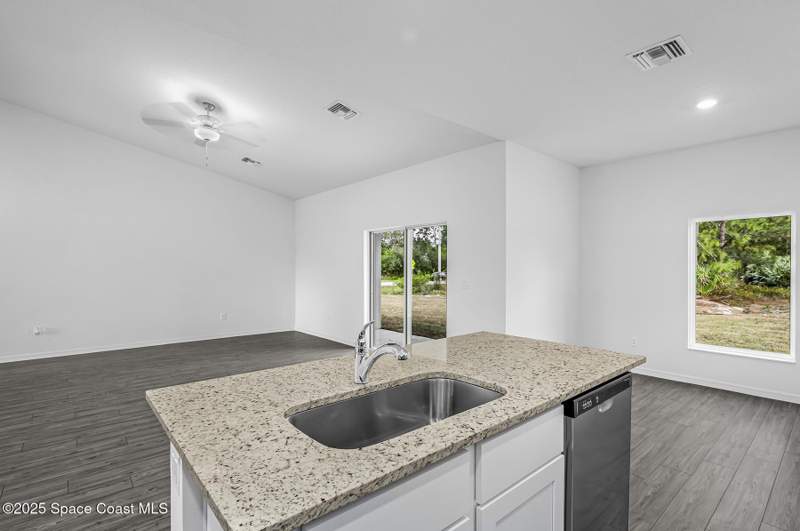 3 bedroom Single Family Residence at 1441 Paramount Avenue, Port Malabar Unit 16, Palm Bay — photo 5