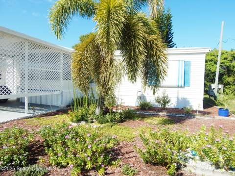 1493 Turkey Creek Drive, Palm Bay FL - photo 7 of 54