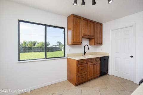 670 Altona Street, Palm Bay FL - photo 8 of 21