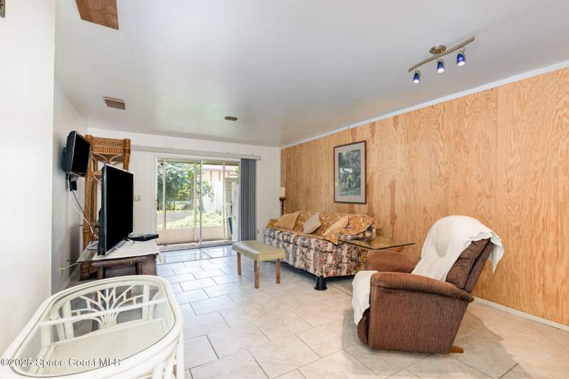 2 bedroom Townhouse at 1281 Cheney Highway #H, Meadows South-Sec 3 The, Titusville — photo 5