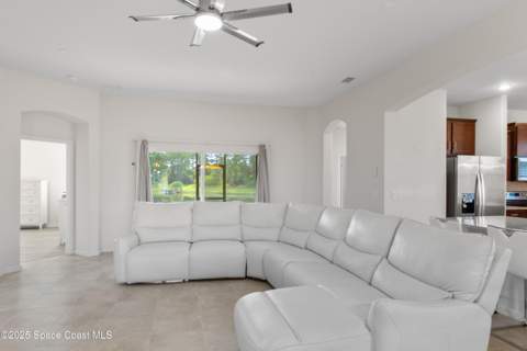 676 Stonebriar Drive, Palm Bay FL - photo 15 of 31