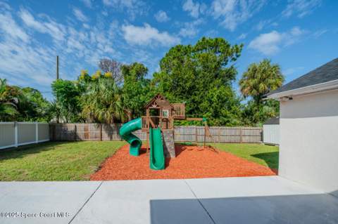 490 Tillman Avenue, Palm Bay FL - photo 17 of 38