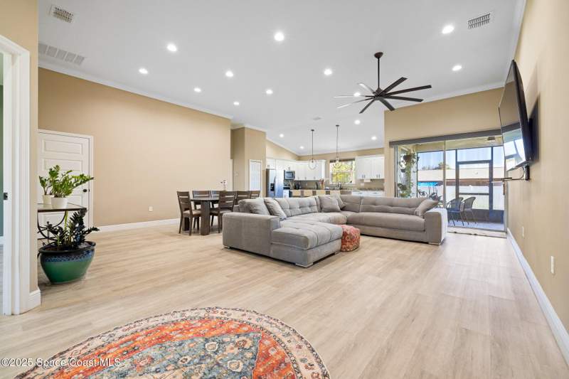4 bedroom Single Family Residence at 171 Hurley Boulevard, Port Malabar Unit 36, Palm Bay — photo 3