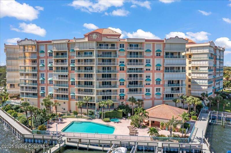 2 bedroom Condominium at 104 Riverside Drive #203, Oleander Pointe Ph II, Cocoa — photo 4