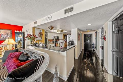 104 Riverside Drive #203, Cocoa FL - photo 17 of 48