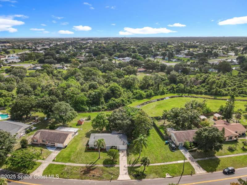 3 bedroom Single Family Residence at 1399 Mariposa Drive, Port Malabar Country Club Unit 6, Palm Bay — photo 2
