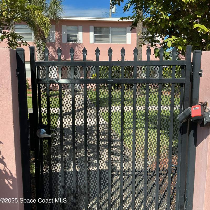1 bedroom Condominium at 420 Monroe Avenue #D202, Starbeach Condo, Cape Canaveral — photo 4