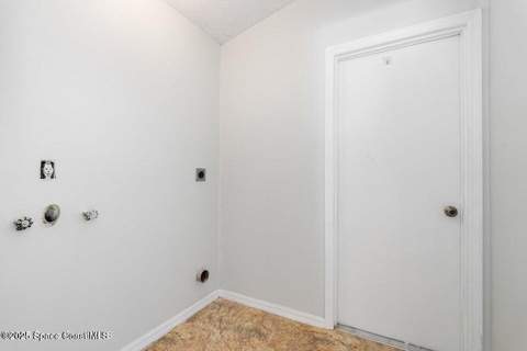 8426 Mizell Drive, Melbourne FL - photo 21 of 26