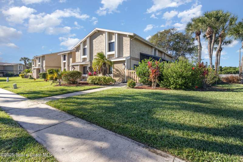 3 bedroom Townhouse at 1020 Abada Court #110, Palm Bay, Palm Bay — photo 3