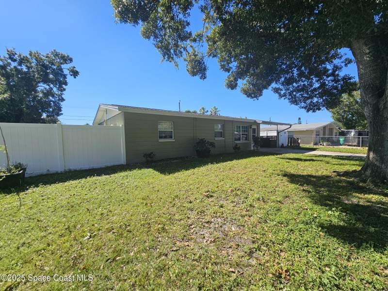 3 bedroom Single Family Residence at 5120 Martin Lane, Cannova Park Sec A, Melbourne — photo 4