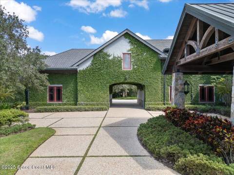 586 Wethersfield Place, Melbourne FL - photo 11 of 106