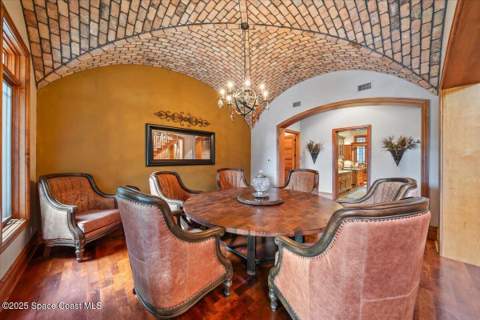 586 Wethersfield Place, Melbourne FL - photo 21 of 106