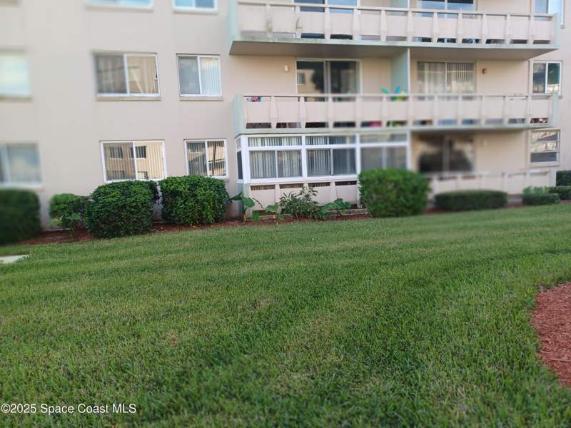 2 bedroom Condominium at 2020 N Atlantic Avenue #112-s, Twin Towers Condo, Cocoa Beach — photo 4